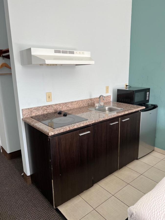 Americas Best Value Inn Салфер Екстер'єр фото