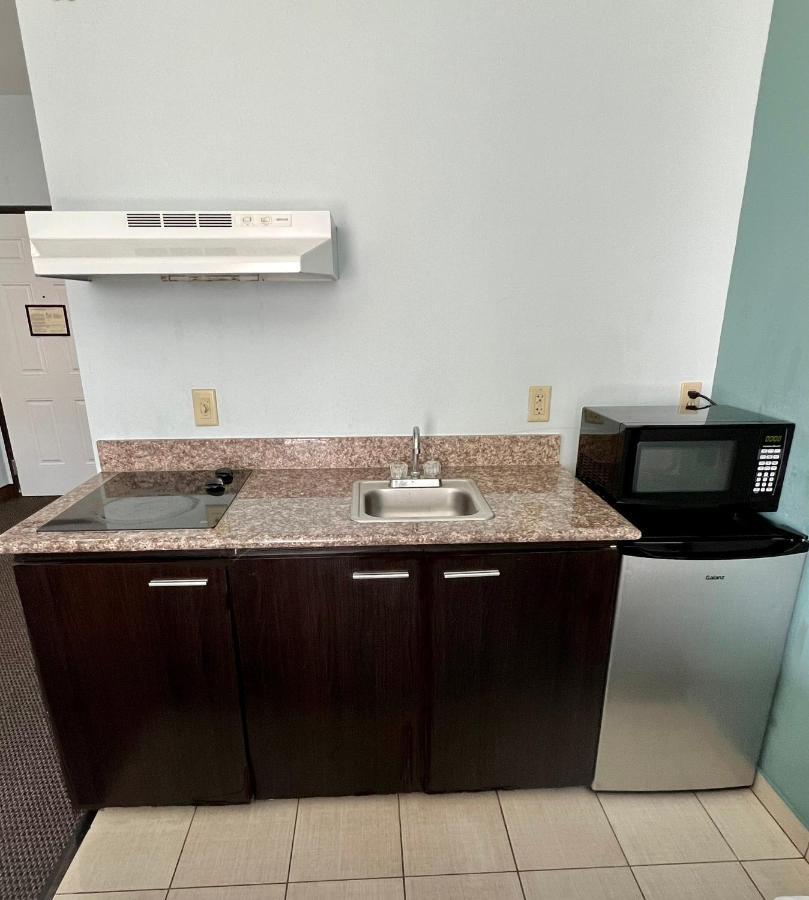 Americas Best Value Inn Салфер Екстер'єр фото